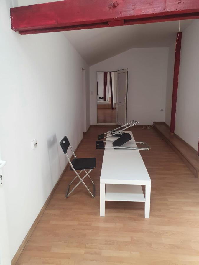Ostello -